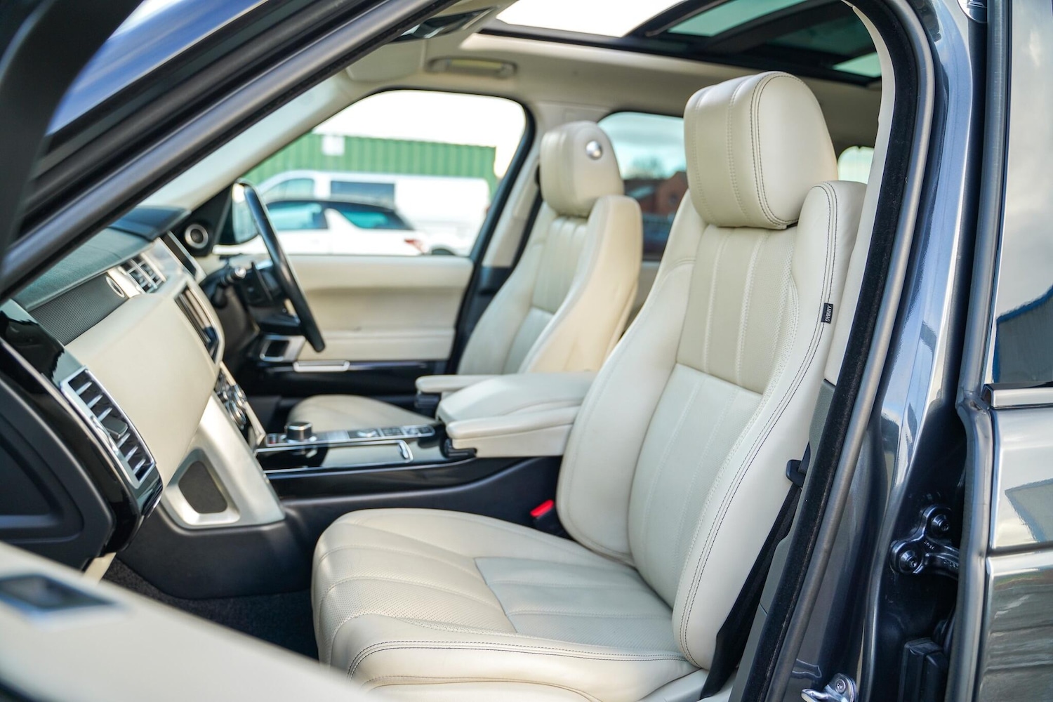 Used Land Rover Range Rover 2017 for sale - 76633249: Photo 13