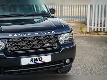 Used Land Rover Range Rover 2011 for sale - 79325400: Photo