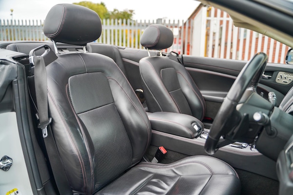 Used Jaguar XKR 2011 for sale - 76284440: Photo 23