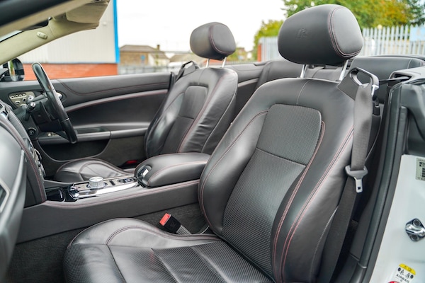 Used Jaguar XKR 2011 for sale - 76284440: Photo 8