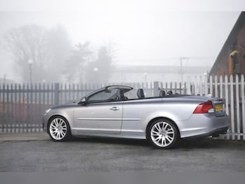Used Volvo C70 2013 for sale - 77496768: Photo
