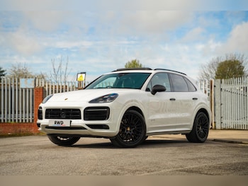 Used Porsche Cayenne 2023 for sale - 78259868: Photo