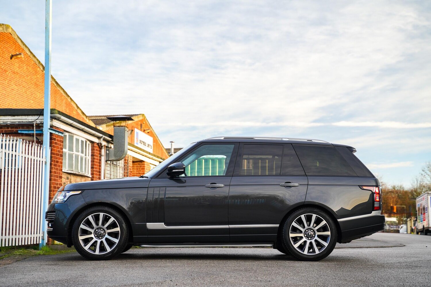 Used Land Rover Range Rover 2017 for sale - 77598078: Photo 24