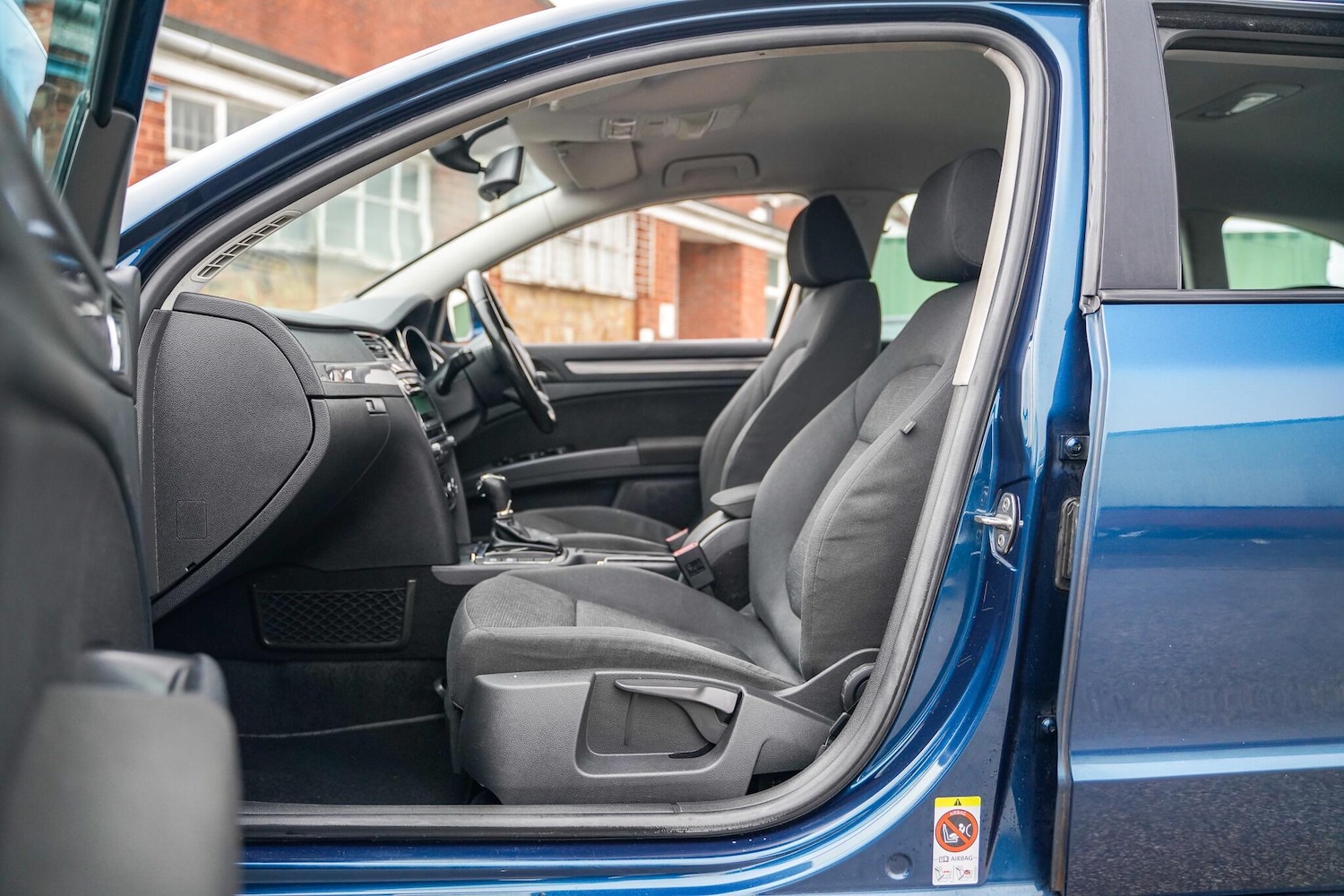 Used Skoda Superb 2014 for sale - 77439707: Photo 23