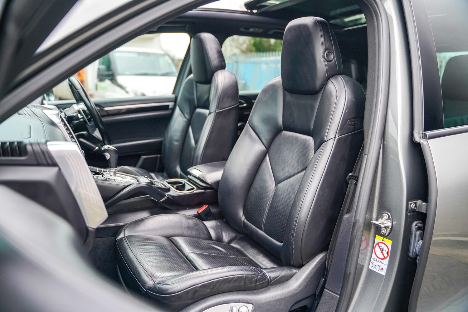 Used Porsche Cayenne for sale - 77574956: Photo 23