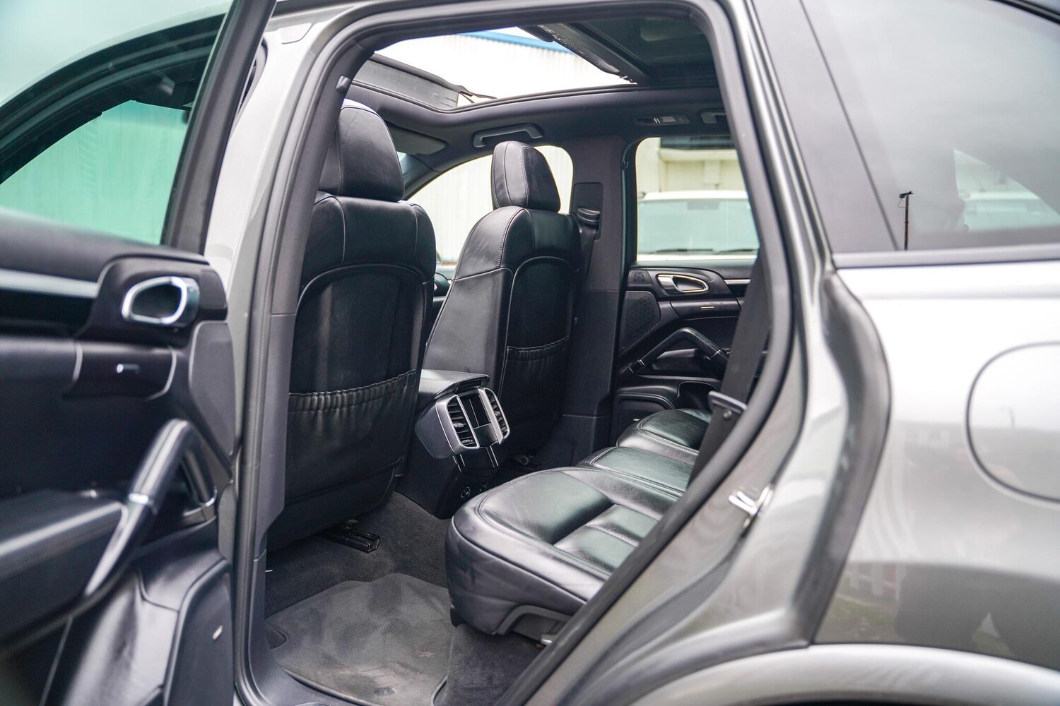 Used Porsche Cayenne for sale - 77574956: Photo 27