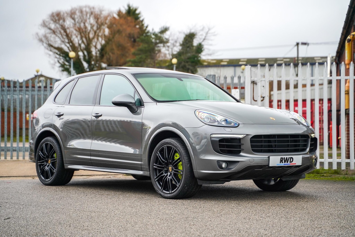 Used Porsche Cayenne for sale - 77574956: Photo 3