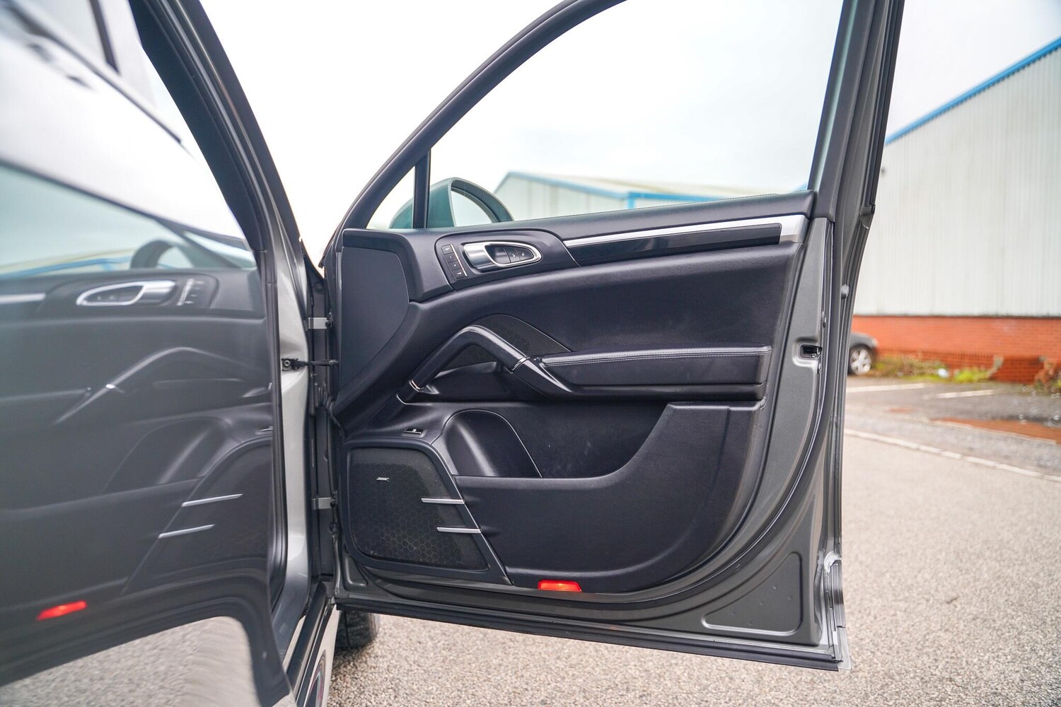 Used Porsche Cayenne for sale - 77574956: Photo 39