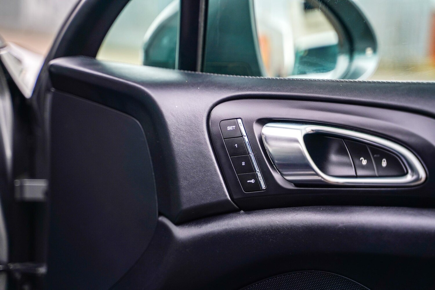 Used Porsche Cayenne for sale - 77574956: Photo 41