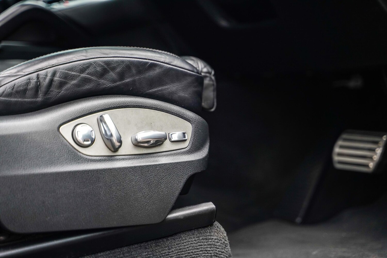 Used Porsche Cayenne for sale - 77574956: Photo 43