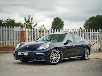 Porsche - Panamera