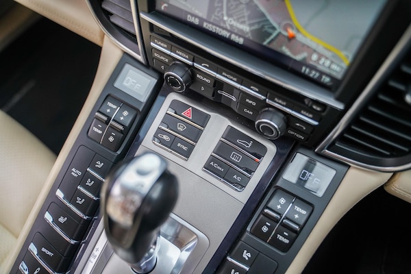 Used Porsche Panamera 2016 for sale - 76188999: Photo 38