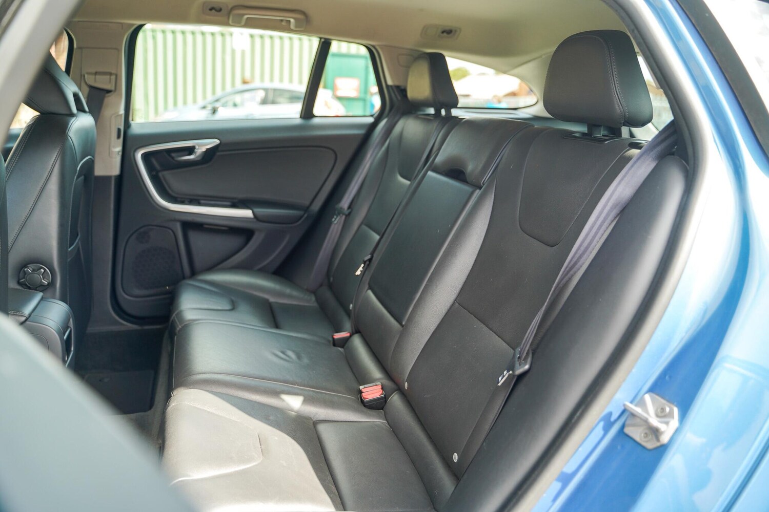 Used Volvo V60 2014 for sale - 76188809: Photo 28