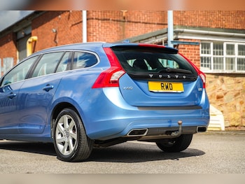 Used Volvo V60 2014 for sale - 76188809: Photo