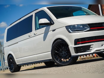 Used Volkswagen Transporter Shuttle 2016 for sale - 79158295: Photo