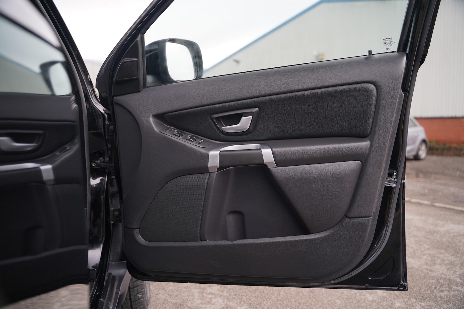 Used Volvo XC90 2010 for sale - 76976187: Photo 38