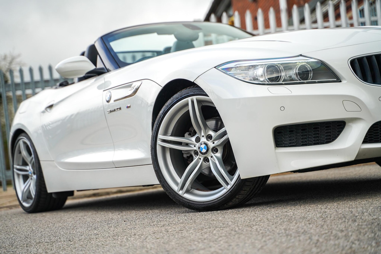 Used BMW Z4 for sale - 78127957: Photo 2