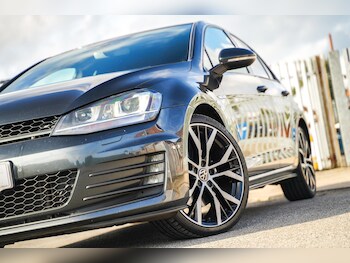 Used Volkswagen Golf 2016 for sale - 76189151: Photo