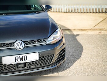 Used Volkswagen Golf 2016 for sale - 76189151: Photo