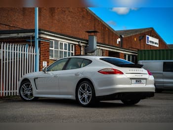 Used Porsche Panamera 2011 for sale - 79874097: Photo