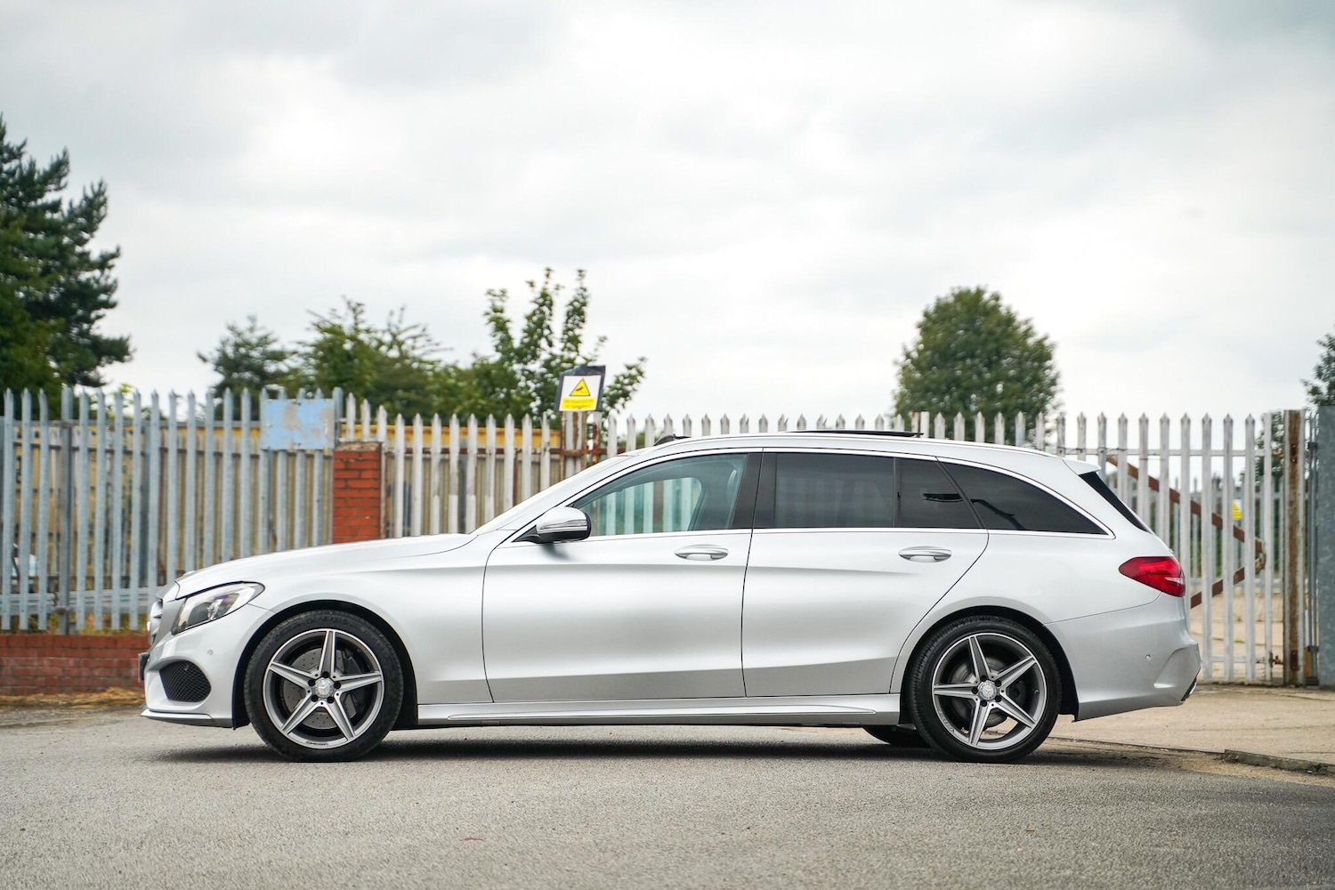 Used Mercedes-Benz C Class 2016 for sale - 77015595: Photo 14