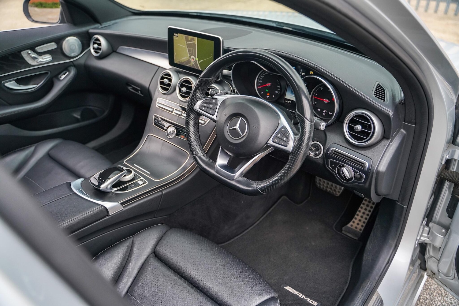 Used Mercedes-Benz C Class 2016 for sale - 77015595: Photo 24