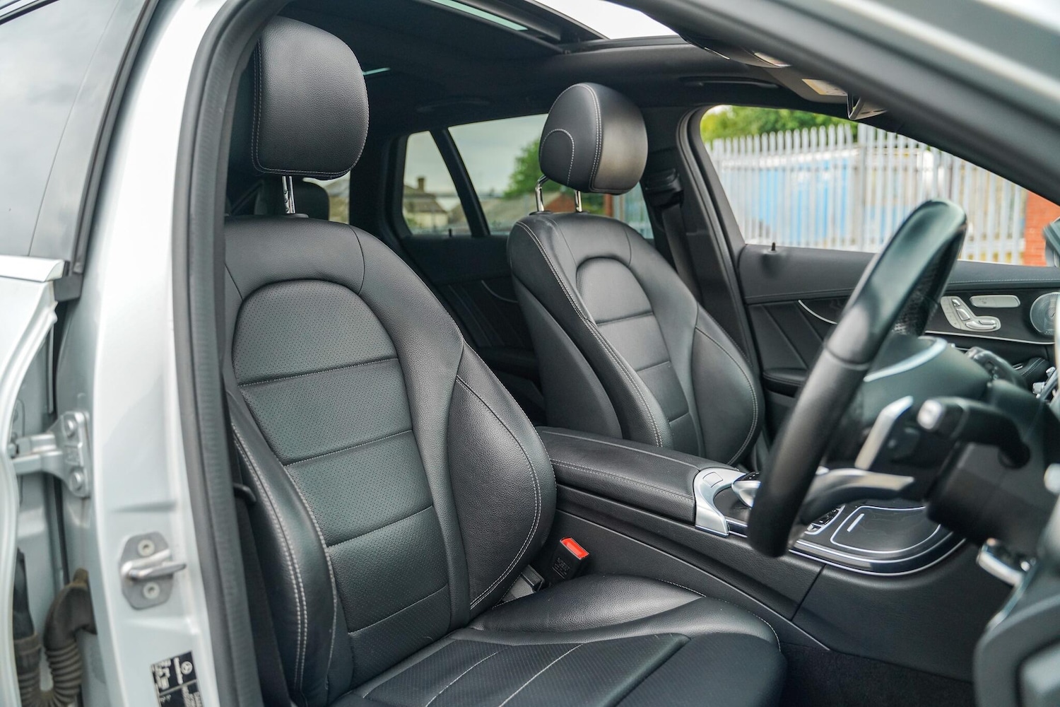 Used Mercedes-Benz C Class 2016 for sale - 77015595: Photo 25