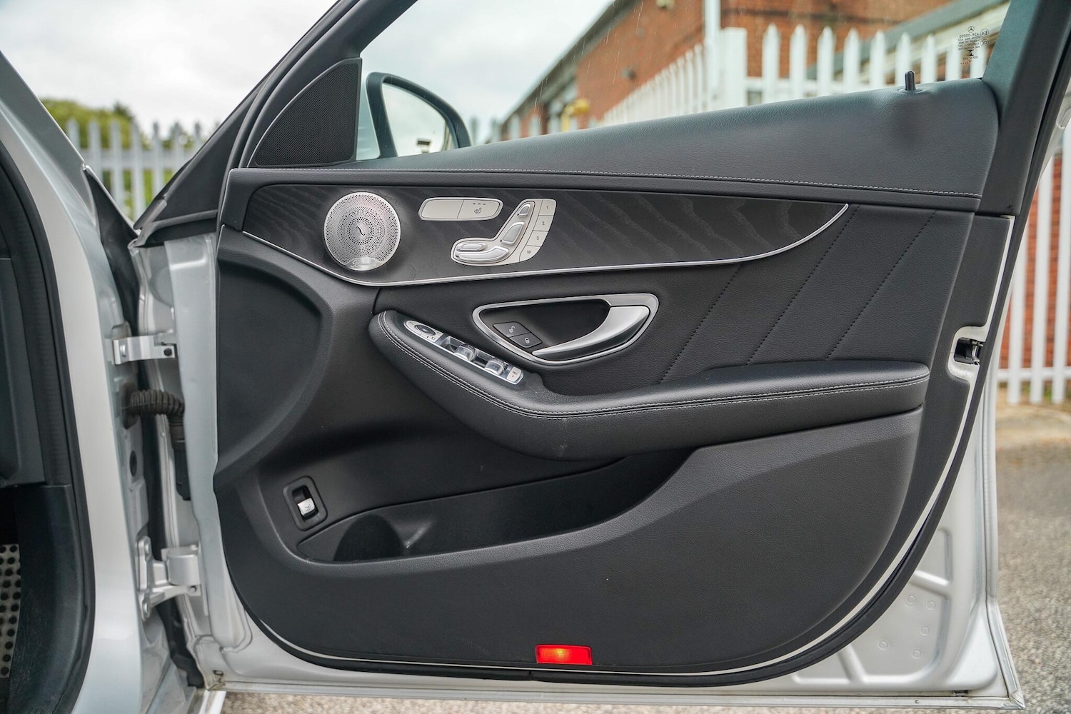 Used Mercedes-Benz C Class 2016 for sale - 77015595: Photo 36