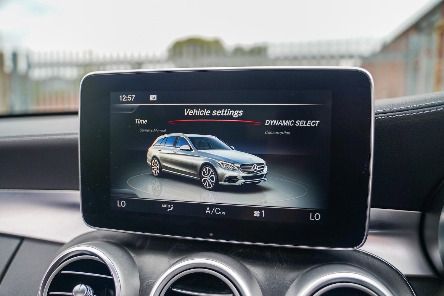 Used Mercedes-Benz C Class 2016 for sale - 77015595: Photo 44