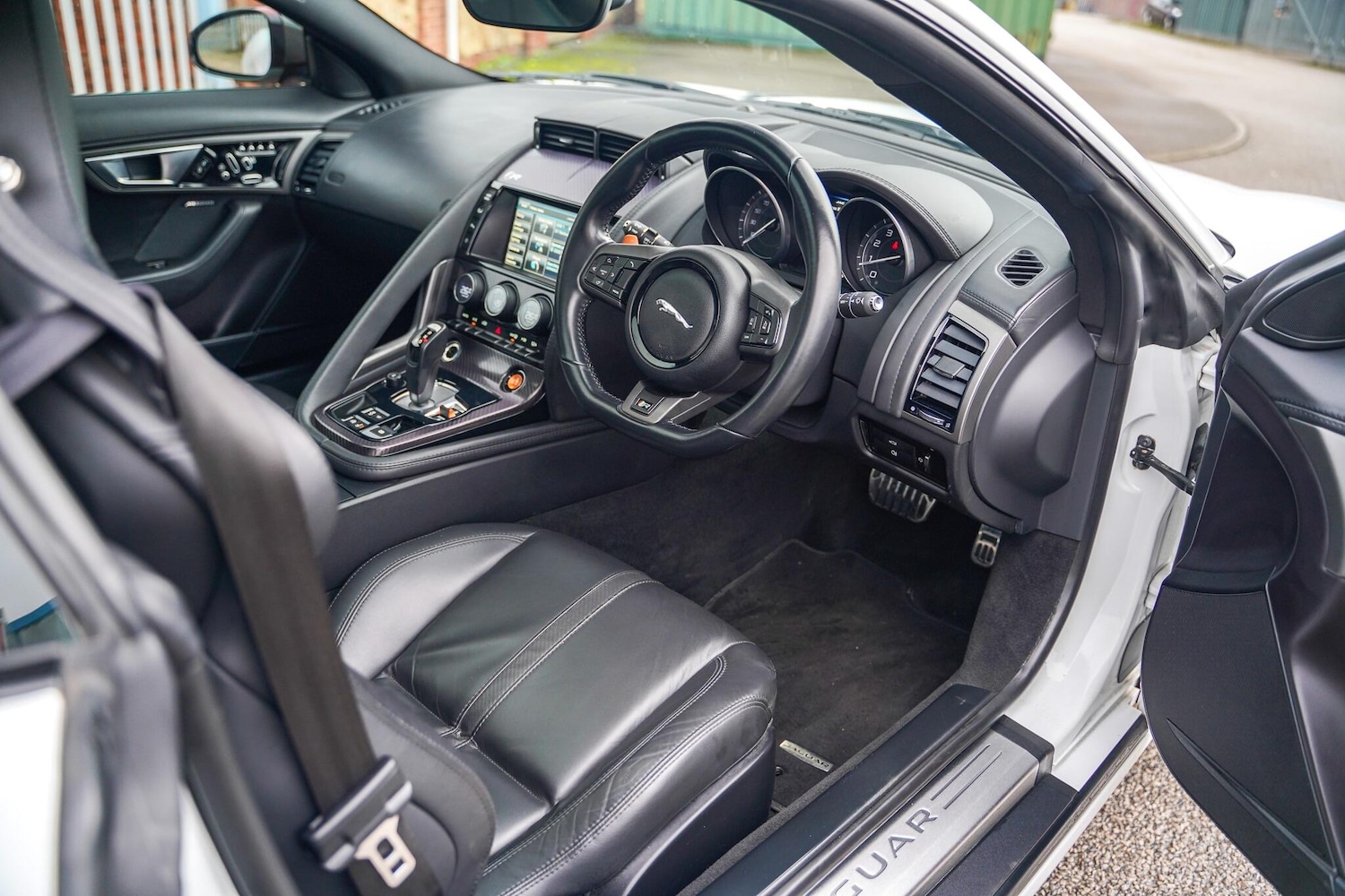 Used Jaguar F-Type 2014 for sale - 77574397: Photo 10