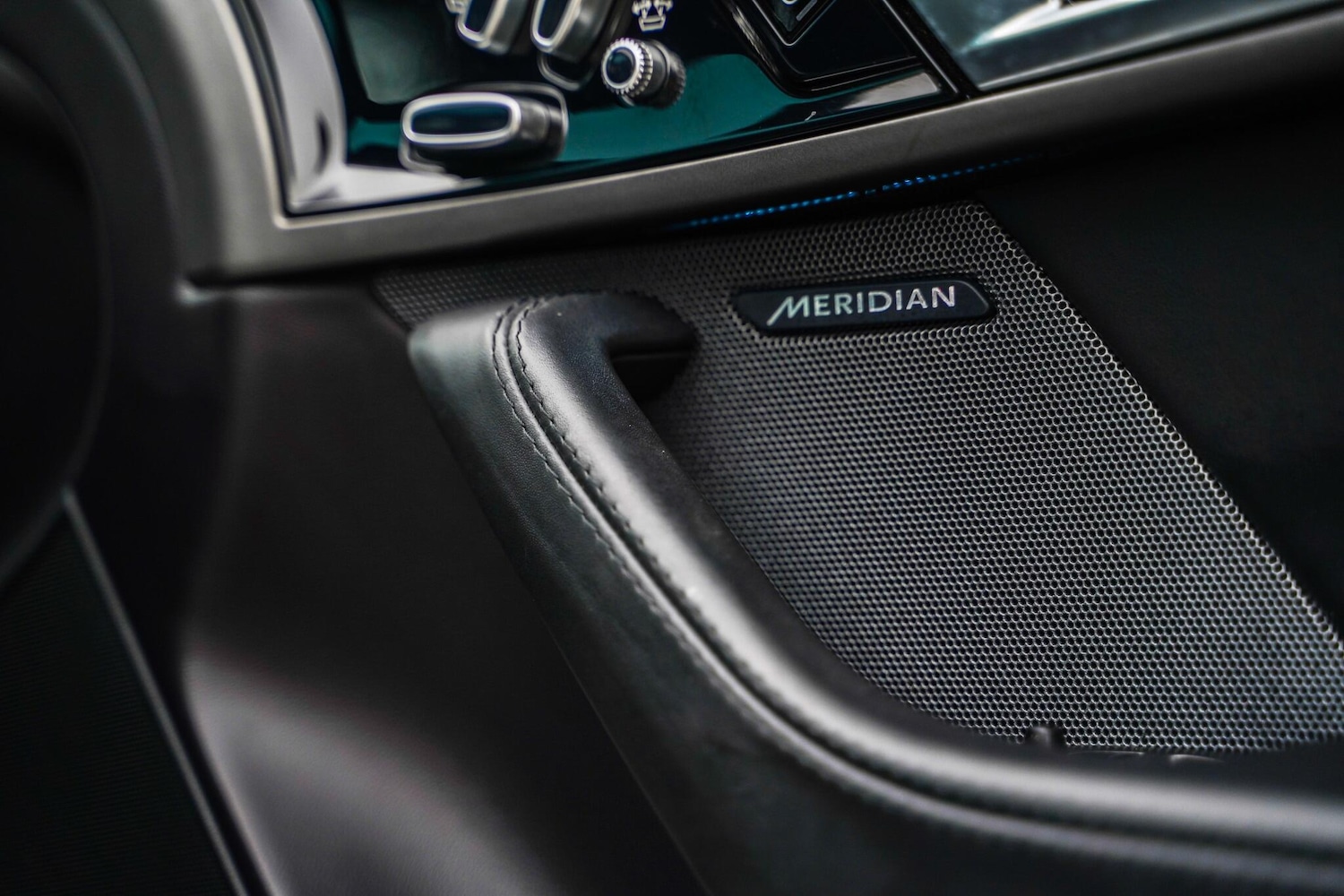 Used Jaguar F-Type 2014 for sale - 77574397: Photo 40