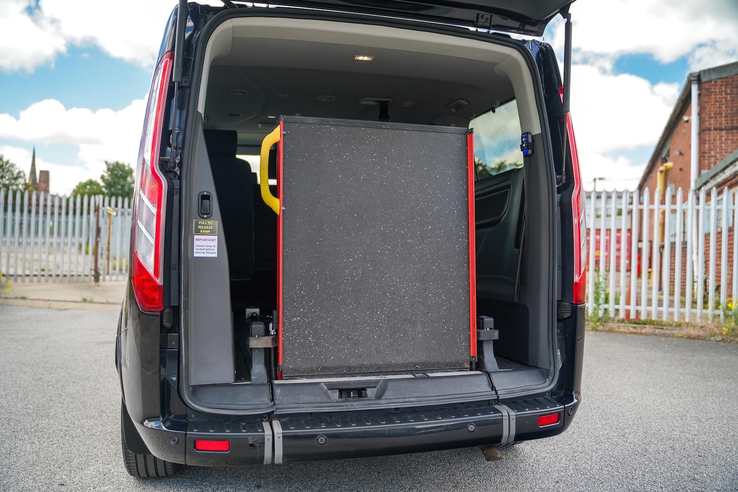 Used Ford Tourneo Custom 2018 for sale - 76189238: Photo 22