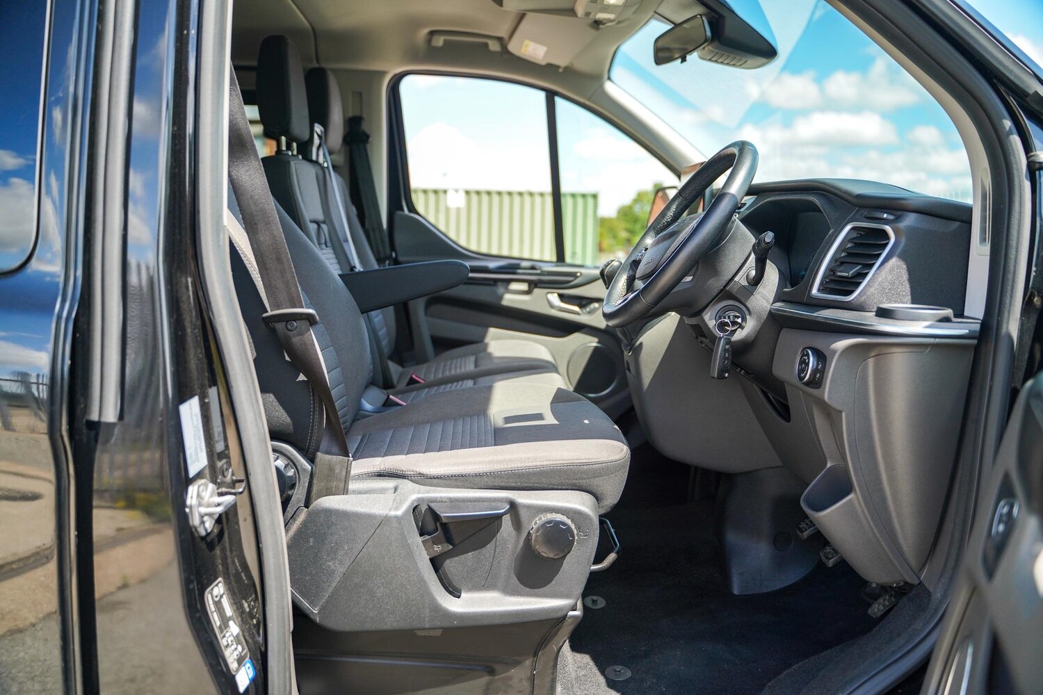 Used Ford Tourneo Custom 2018 for sale - 76189238: Photo 37