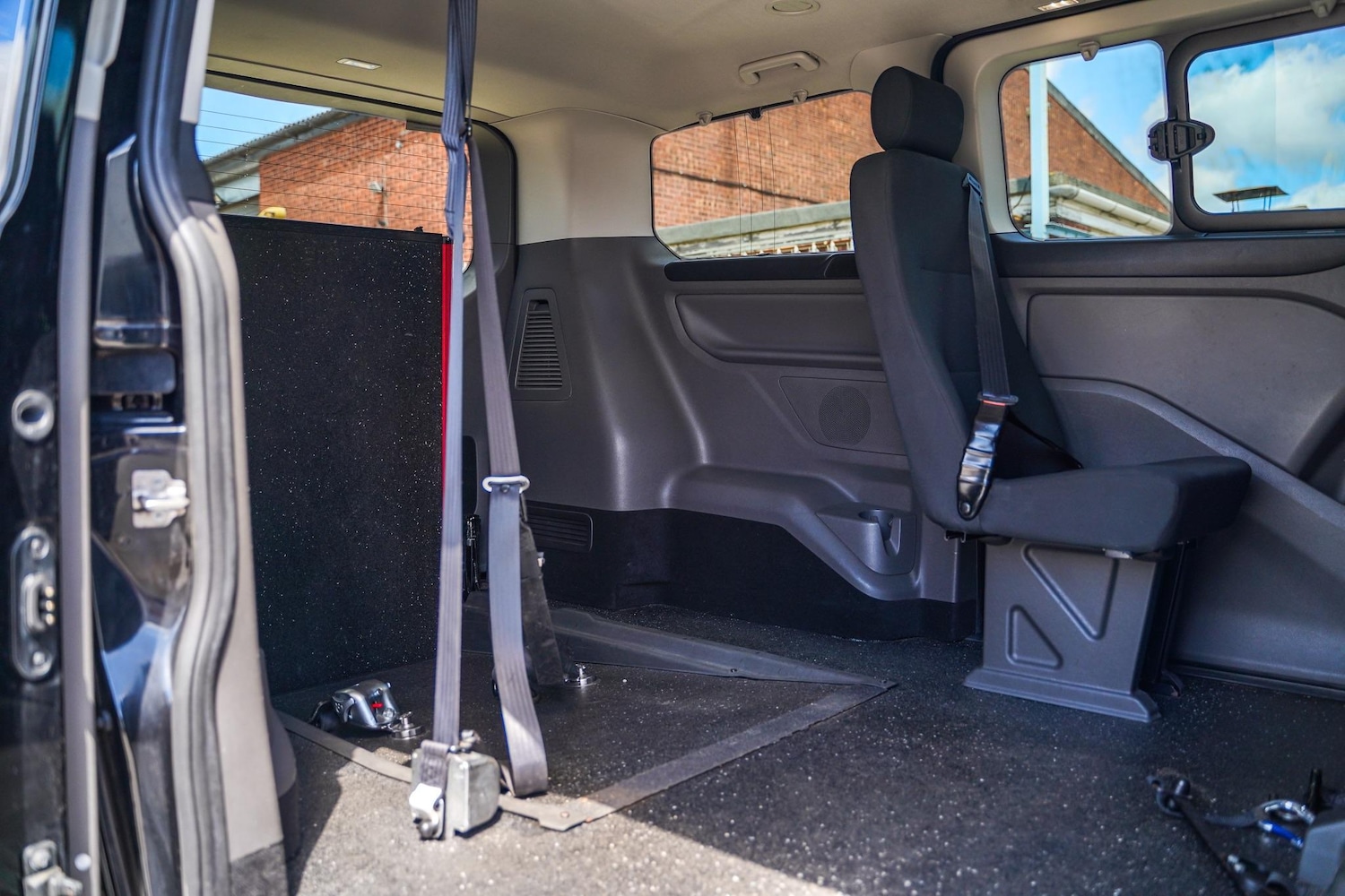 Used Ford Tourneo Custom 2018 for sale - 76189238: Photo 9