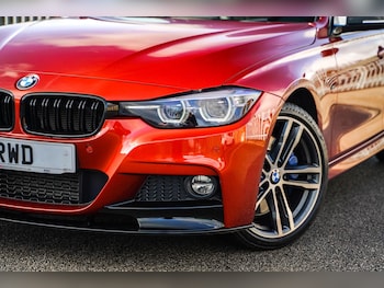 Used BMW 3 Series 2017 for sale - 76409240: Photo