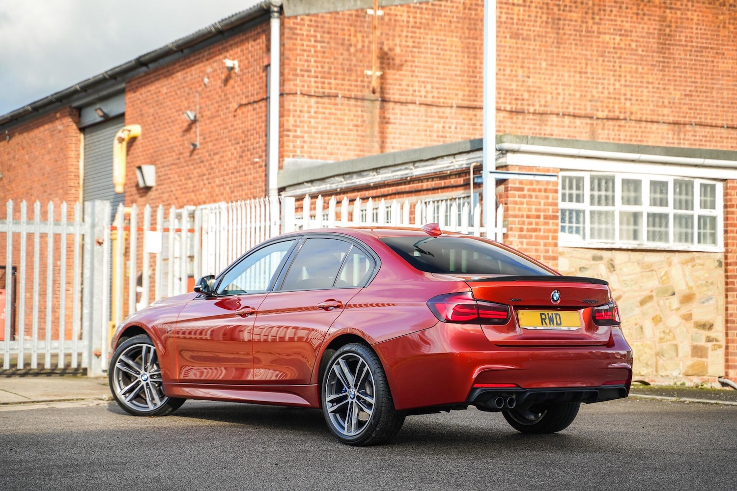 Used BMW 3 Series 2017 for sale - 76409240: Photo 33