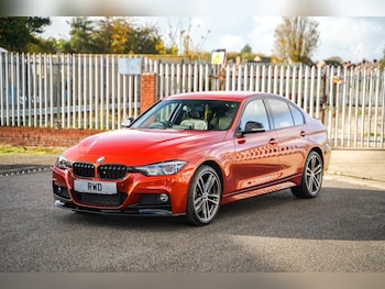 Used BMW 3 Series 2017 for sale - 76409240: Photo