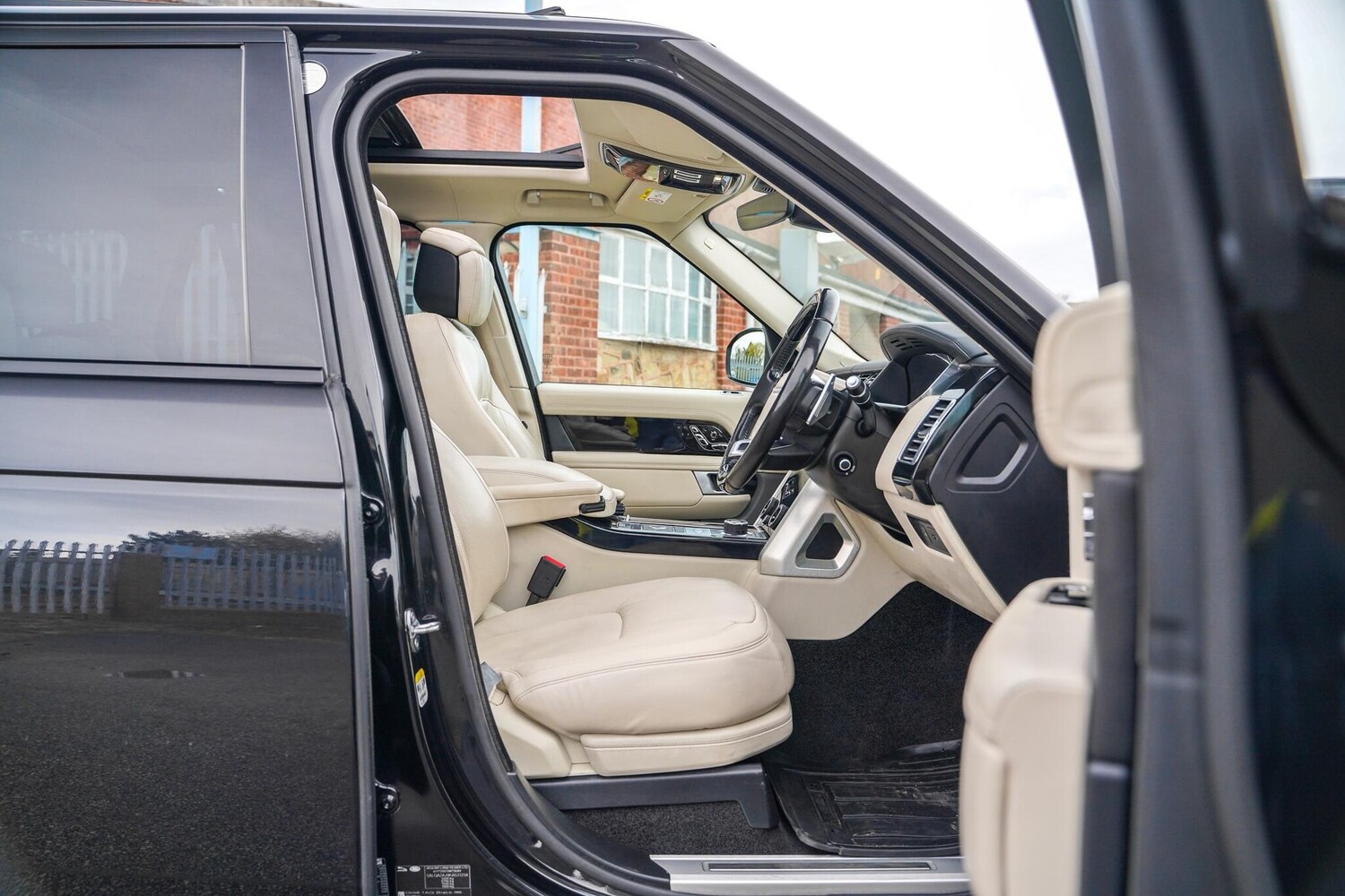 Used Land Rover Range Rover for sale - 78215020: Photo 27