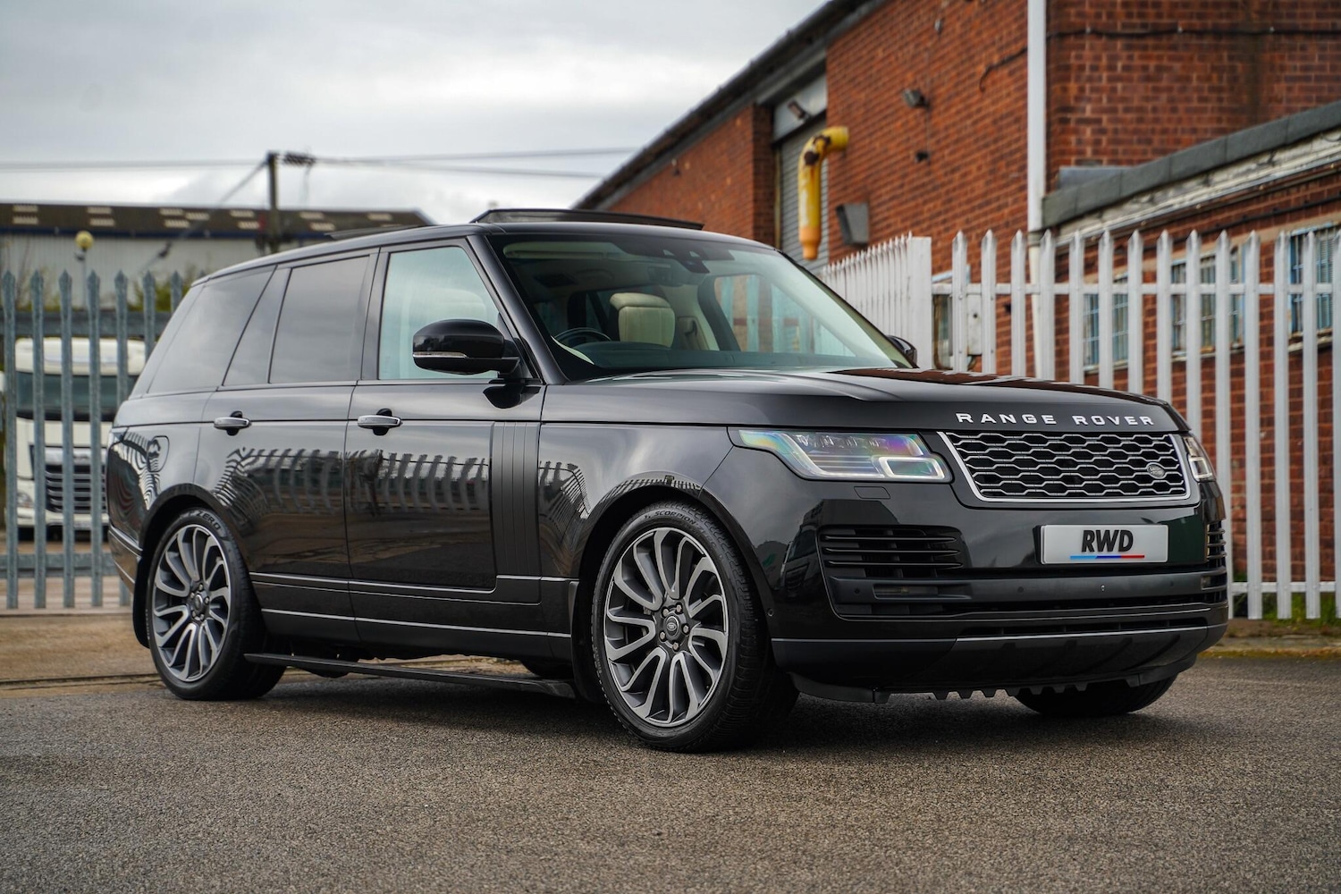 Used Land Rover Range Rover for sale - 78215020: Photo 4