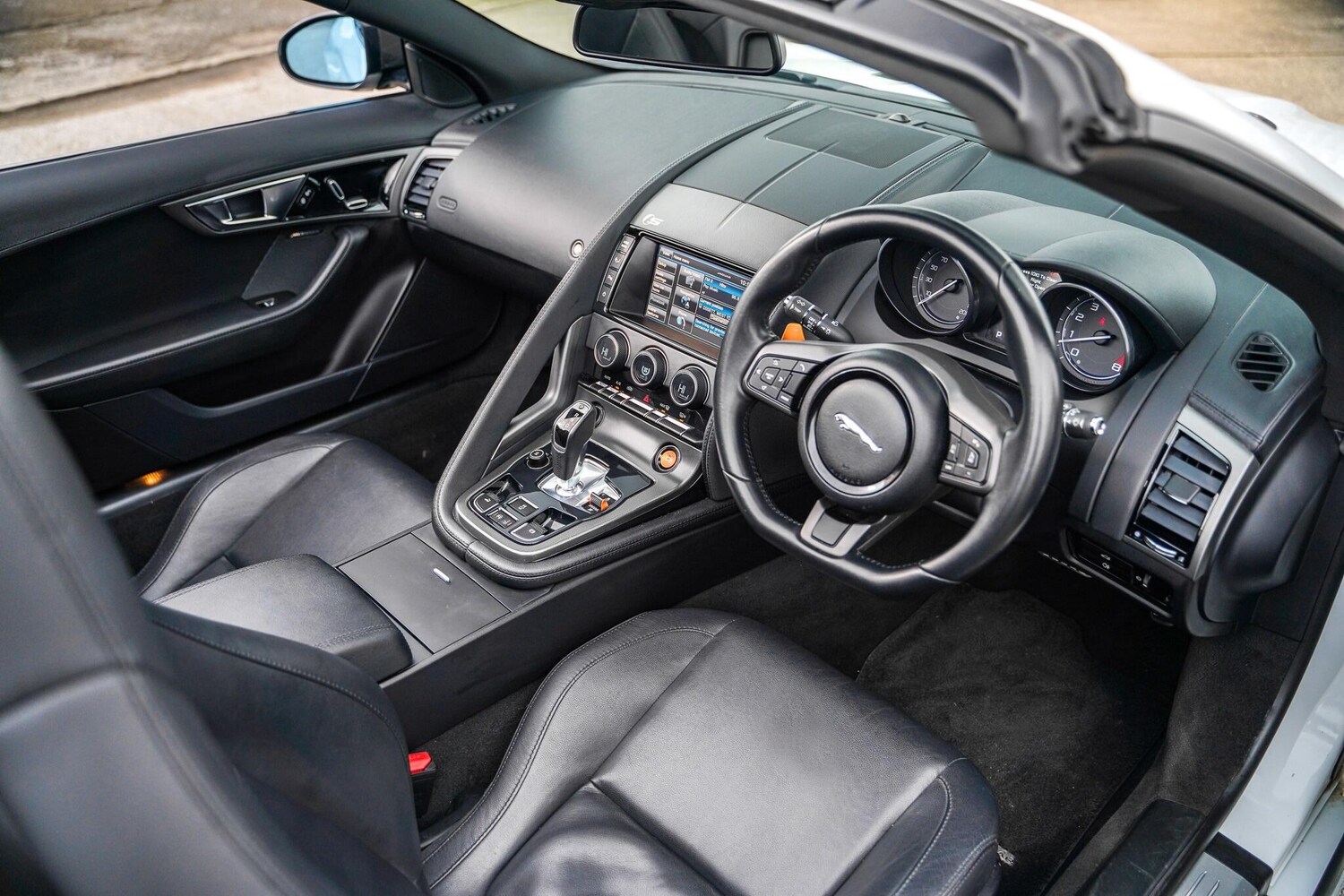 Used Jaguar F-Type 2013 for sale - 77597593: Photo 12