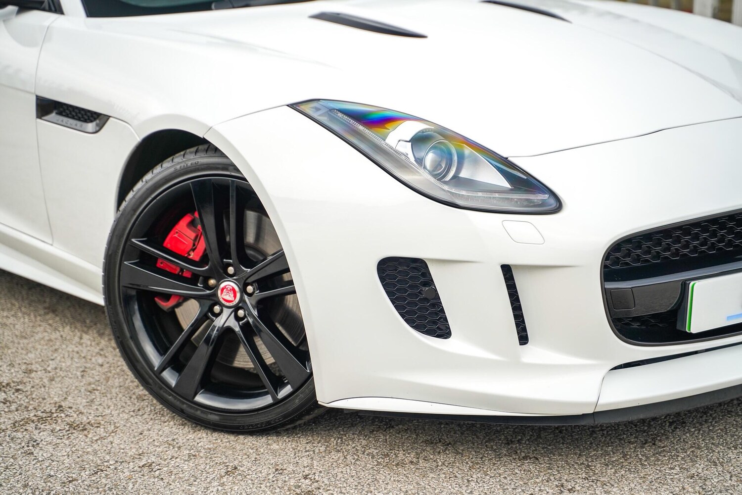 Used Jaguar F-Type 2013 for sale - 77597593: Photo 24