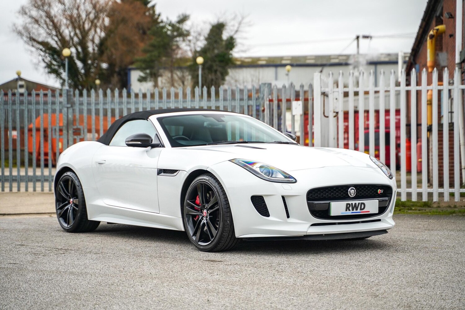 Used Jaguar F-Type 2013 for sale - 77597593: Photo 25