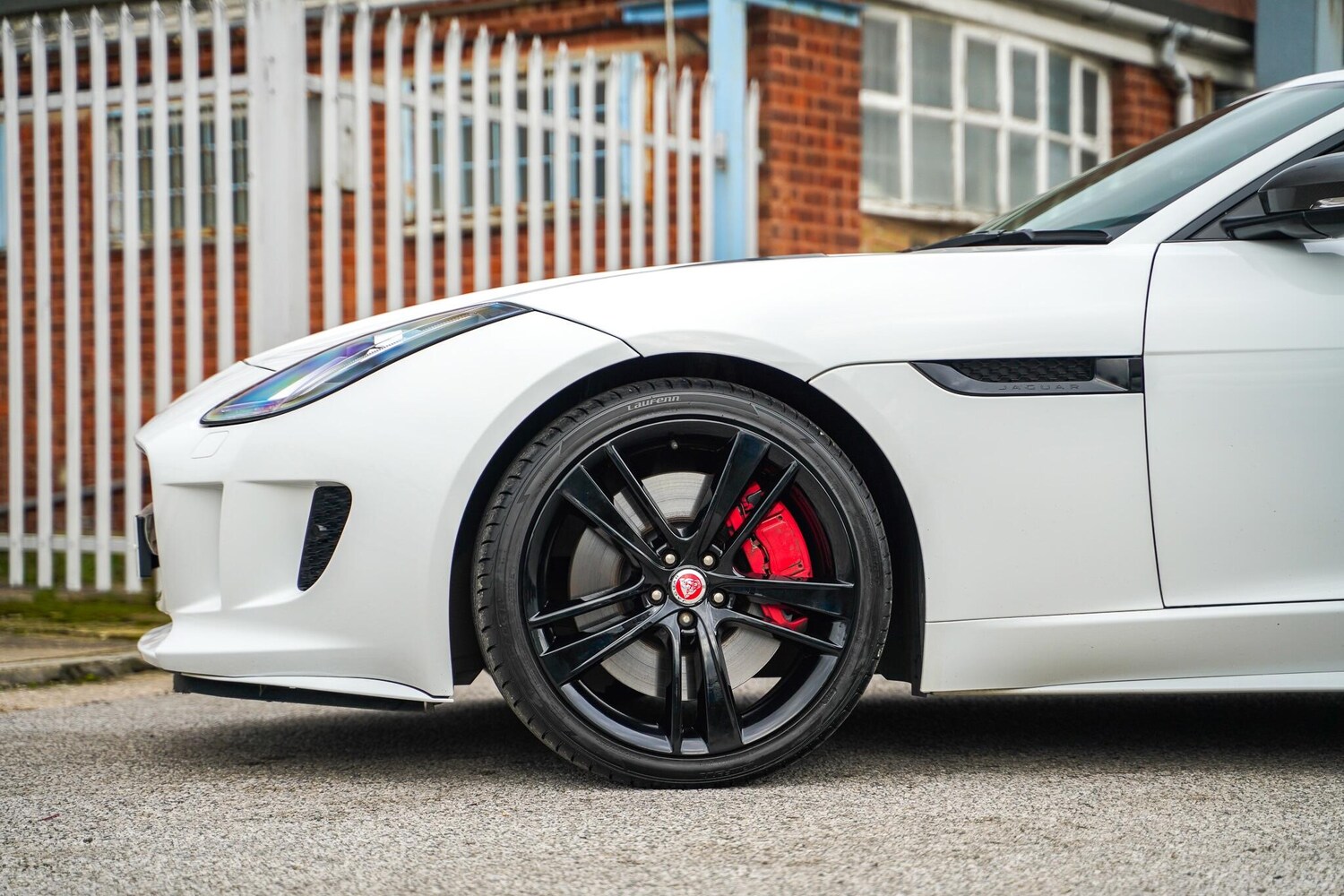 Used Jaguar F-Type 2013 for sale - 77597593: Photo 30