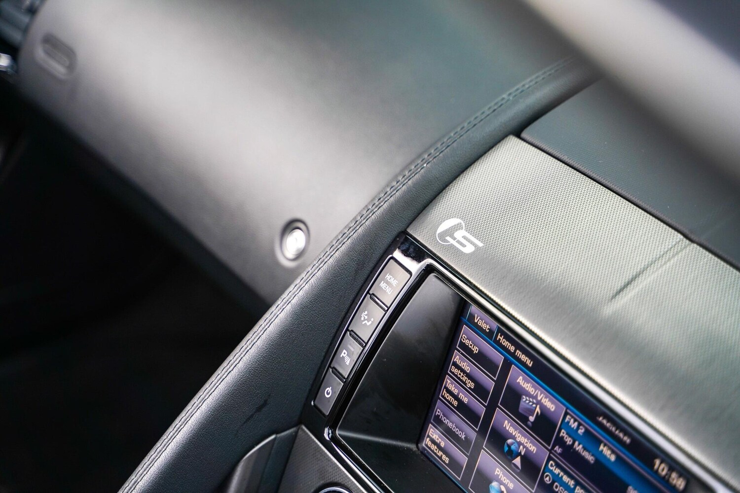 Used Jaguar F-Type 2013 for sale - 77597593: Photo 58