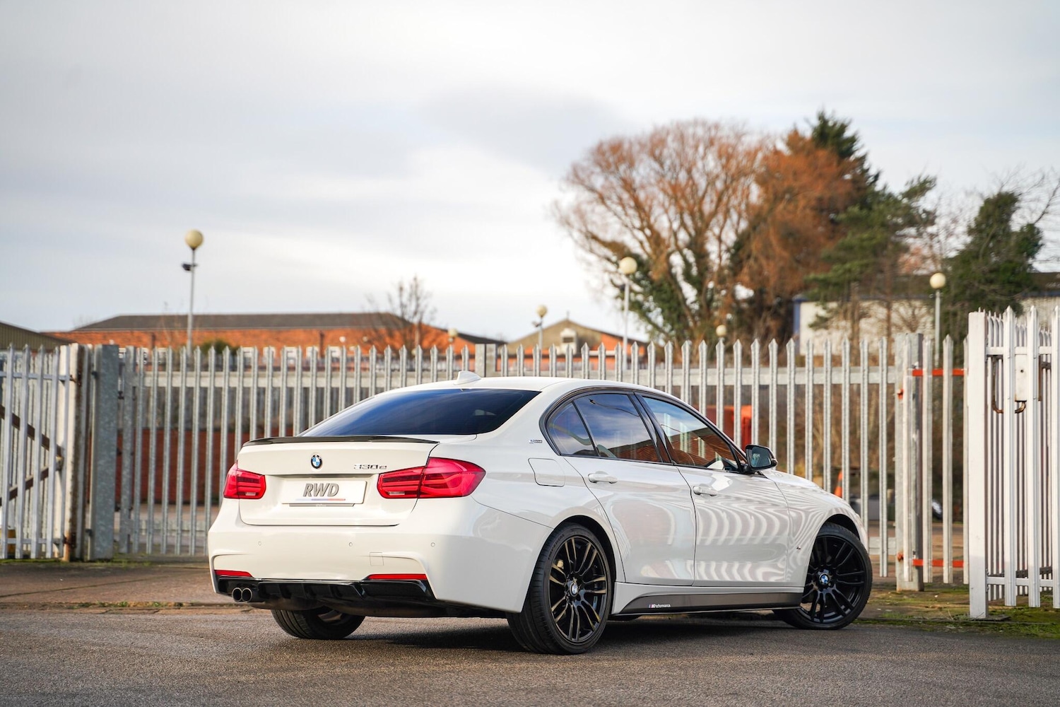 Used BMW 3 Series 2017 for sale - 77202412: Photo 32