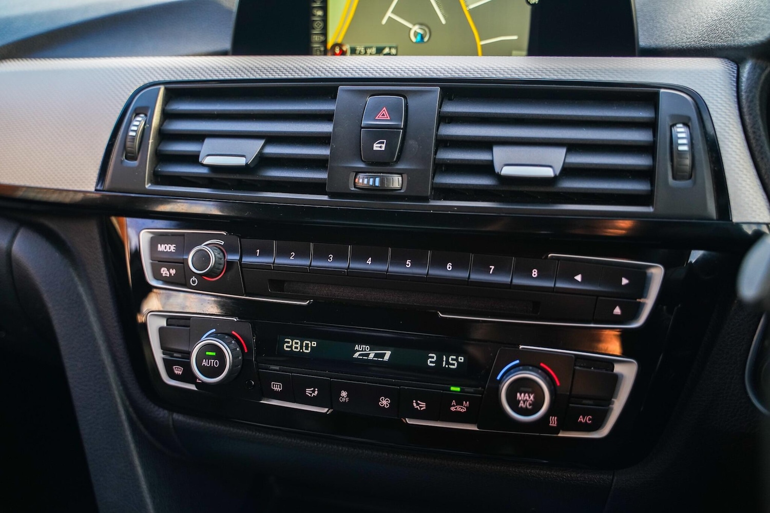 Used BMW 3 Series 2017 for sale - 77202412: Photo 39