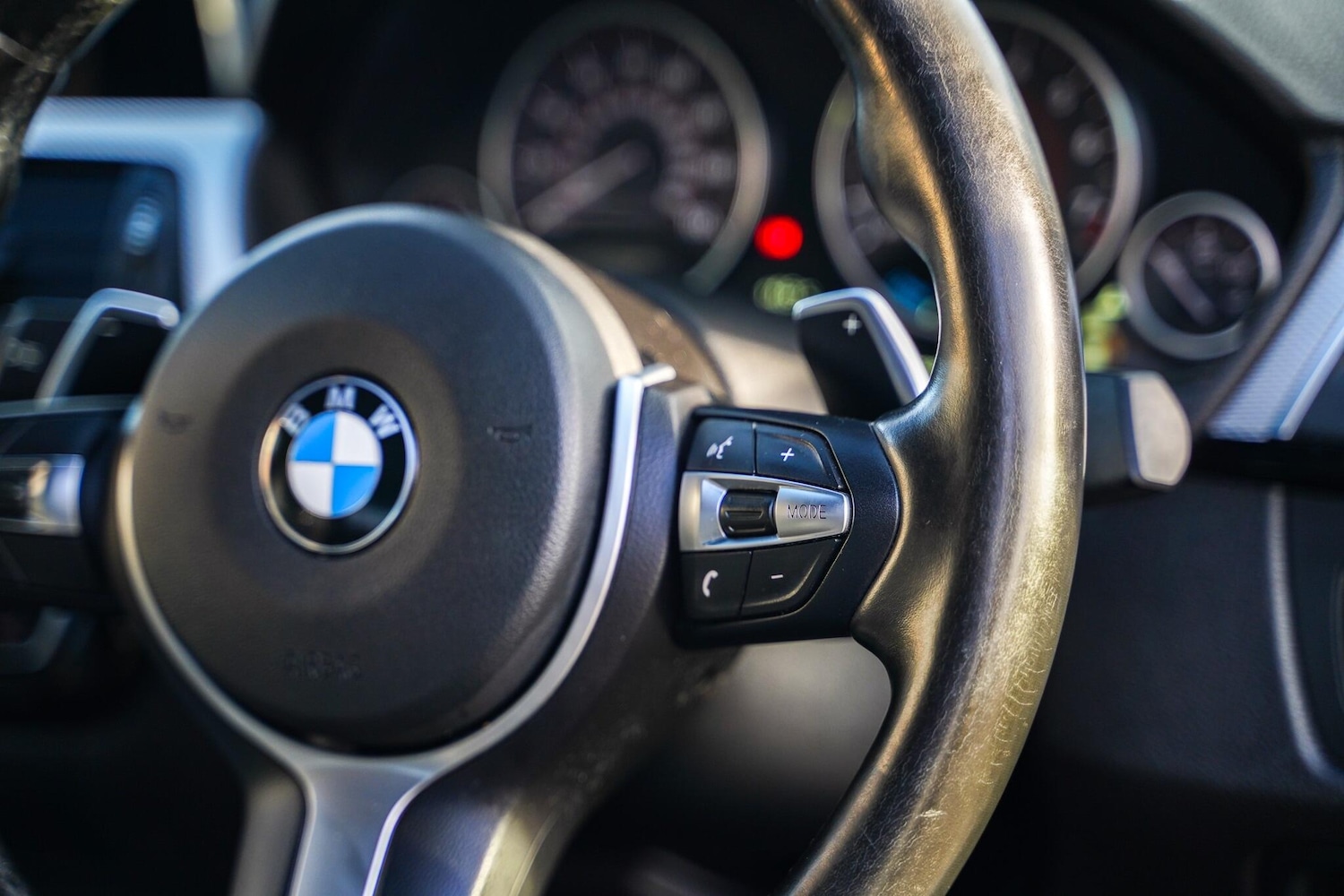 Used BMW 3 Series 2017 for sale - 77202412: Photo 46