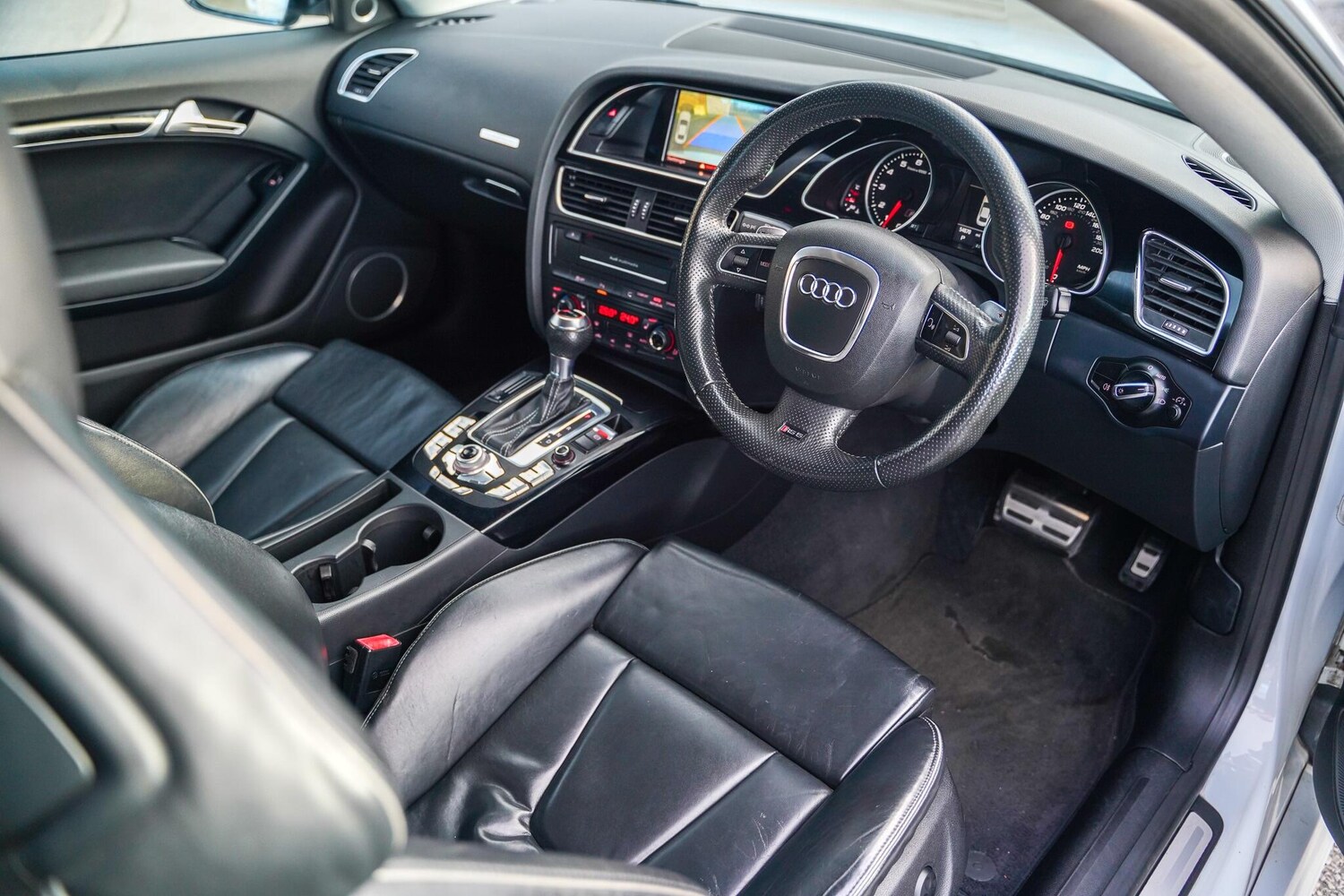 Used Audi RS5 2011 for sale - 77671685: Photo 30