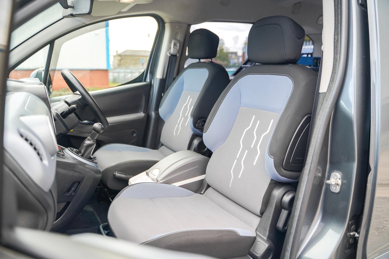 Used Peugeot Partner Tepee 2015 for sale - 76349114: Photo 12
