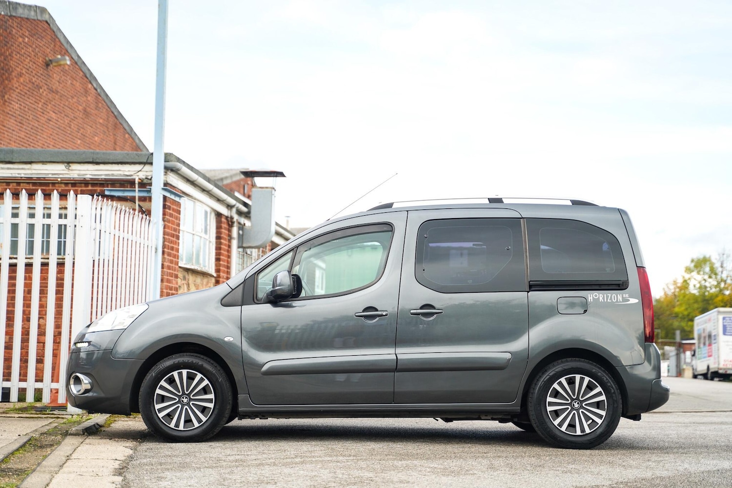 Used Peugeot Partner Tepee 2015 for sale - 76349114: Photo 16